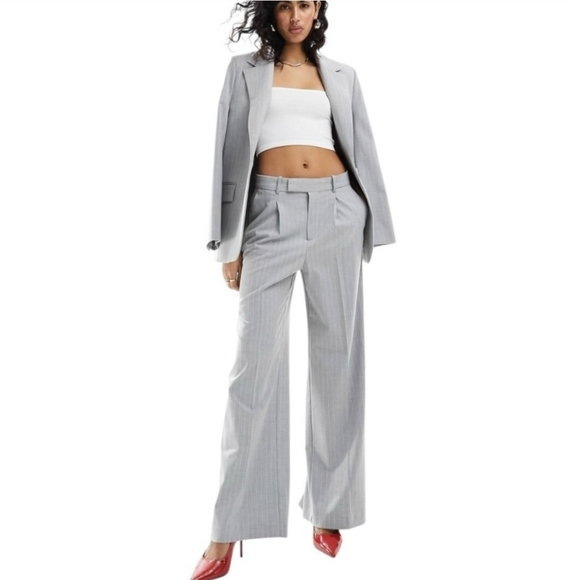 Mango MNG Gray White Pinstripe High Rise Wide Leg Pleated Trouser Womens Plus 18 - Picture 2 of 14